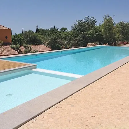 Quinta Rosa Amarela Bed & Breakfast *
